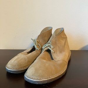 Clark’s desert boots size 13